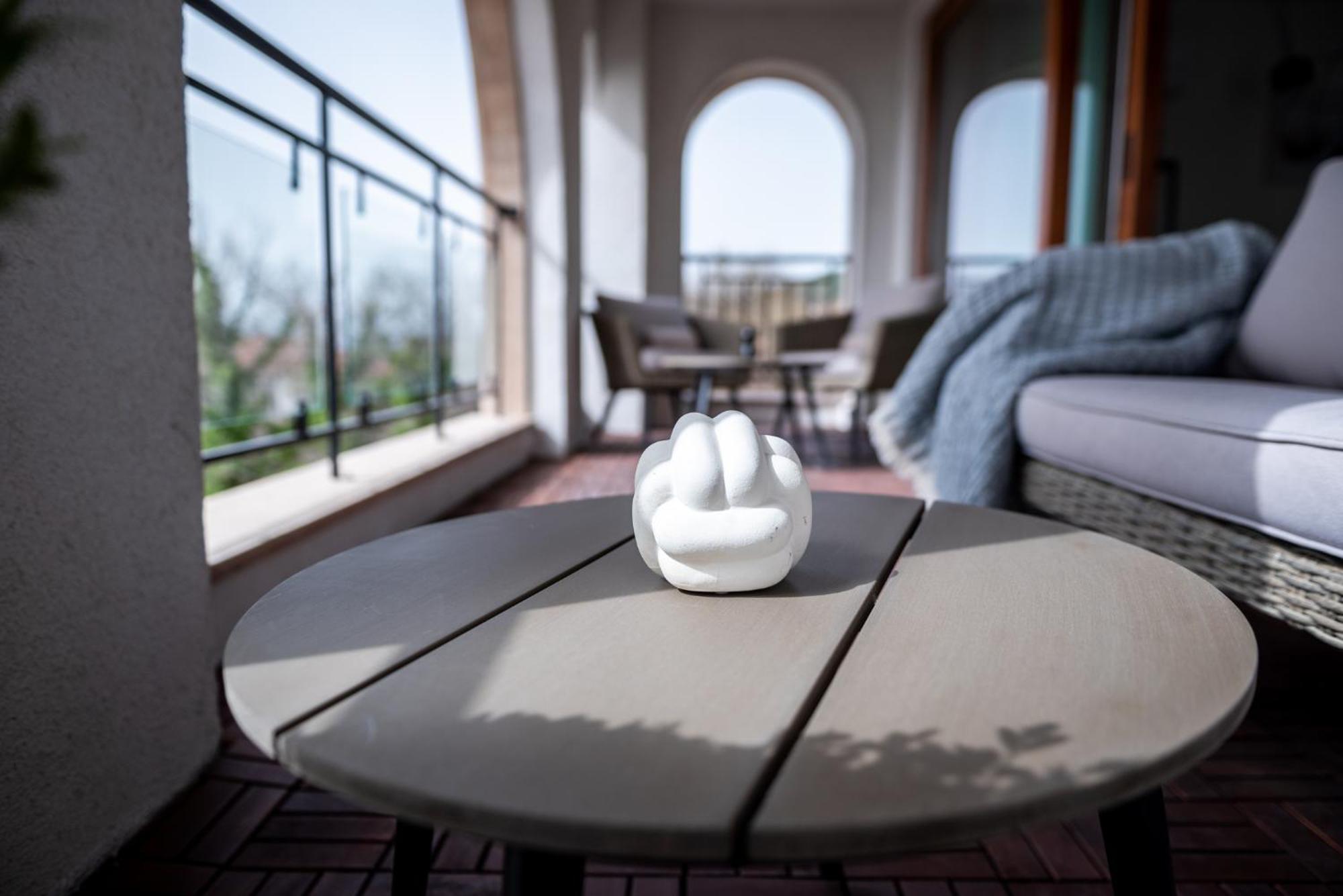 Queen'S Palace Balchik Apartment Екстер'єр фото