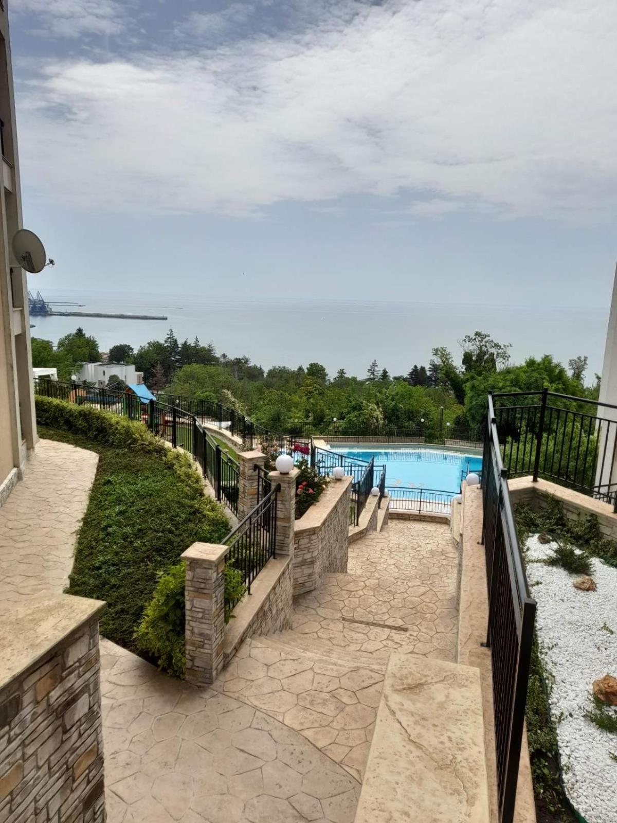 Queen'S Palace Balchik Apartment Екстер'єр фото