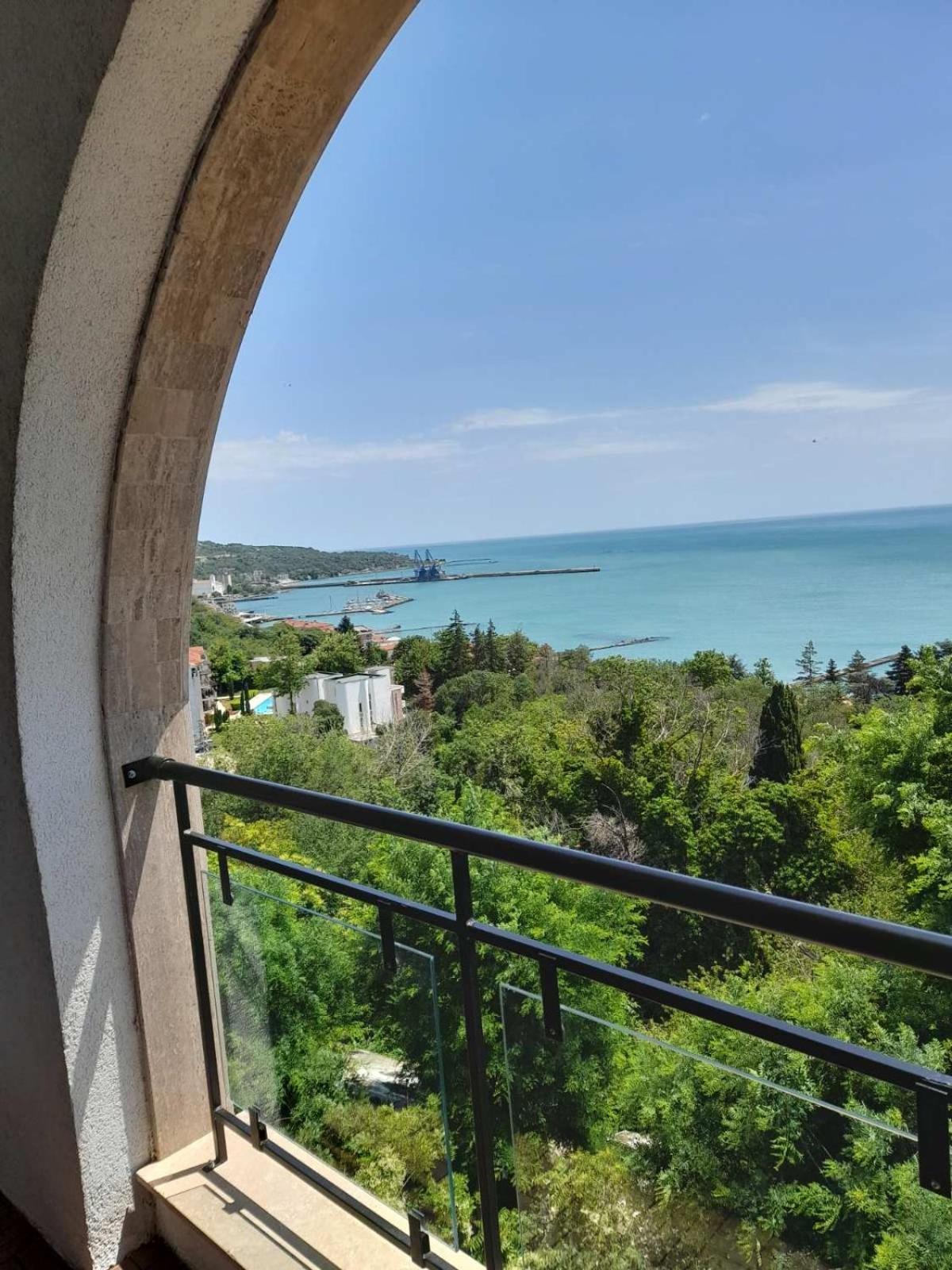 Queen'S Palace Balchik Apartment Екстер'єр фото